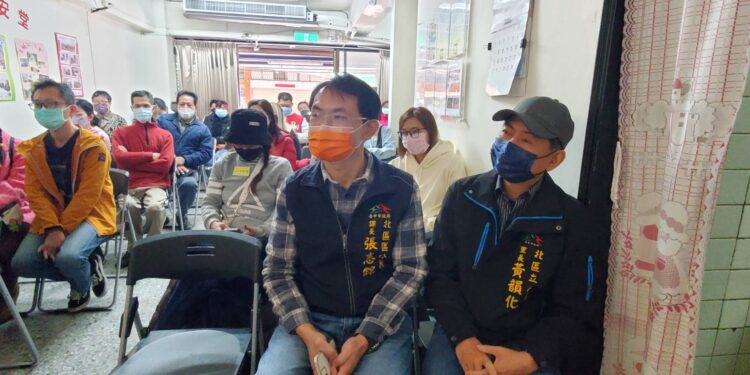 台中平安堂與TVBS信望愛永續基金會 12/25舉辦攜手愛無限寒冬送暖活動