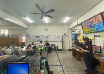 大學新鮮人參訪派出所 犯防宣導強化師生反詐知能 大學新鮮人參訪派出所 犯防宣導強化師生反詐知能