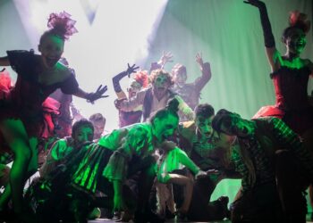 樂園接駁住宿一證搞定 夜宿關西六福莊 學生限定只要,980