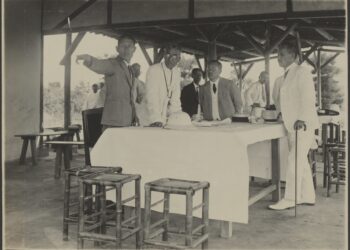 百年相簿的臺灣記憶—翻開嘉南大圳寫真帖