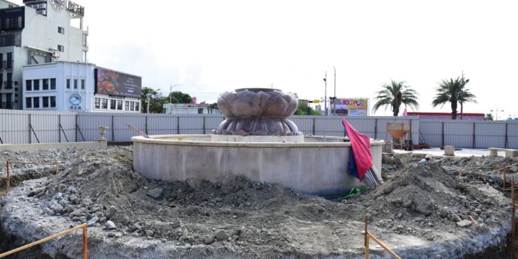 石來運轉挖出日治時期石雕 魏嘉彥指示依文資法辦理 石來運轉挖出日治時期石雕 魏嘉彥指示依文資法辦理