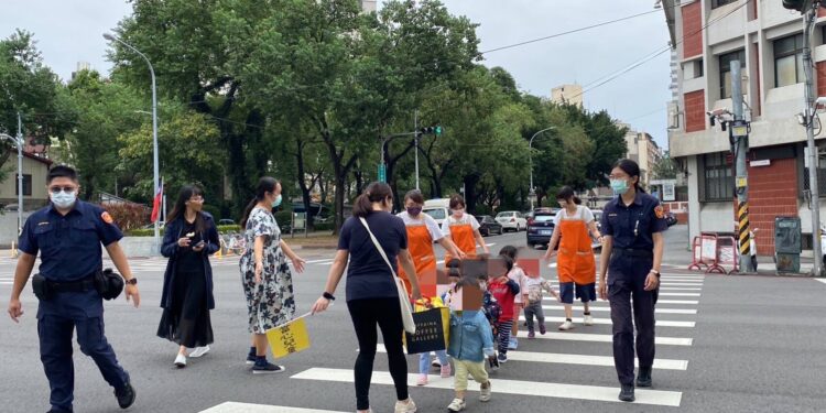 超萌托嬰中心幼童參訪警局 體驗一日小小波麗士