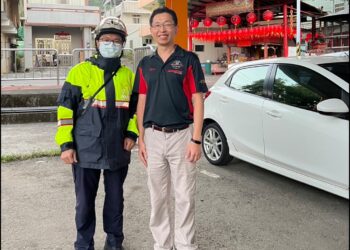 逛新社花毯節後找嘸愛車 員警迅速尋回