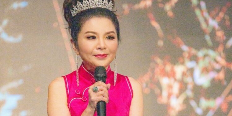 台灣世旗12/27盛大舉辦「旗品似君」六周年慶 暨會長與新任理監事職員宣誓就職典禮 台灣世旗12/27盛大舉辦「旗品似君」六周年慶 暨會長與新任理監事職員宣誓就職典禮