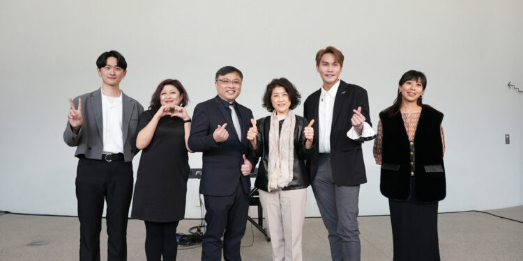 《呂岱衛Chill音樂劇》歌劇院沙龍穿越音樂劇百年 《呂岱衛Chill音樂劇》歌劇院沙龍穿越音樂劇百年