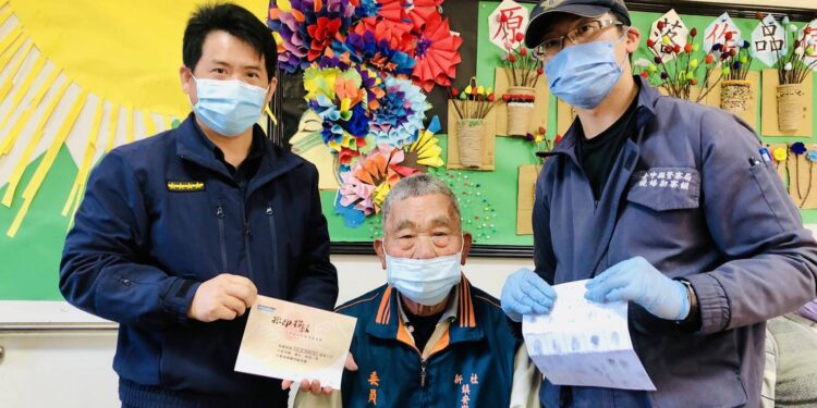 為迷途者找到回家的路 東勢警協助指紋建檔