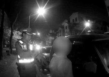 愛兒遭綁警火速馳援 原來是「她」的超現實幻覺