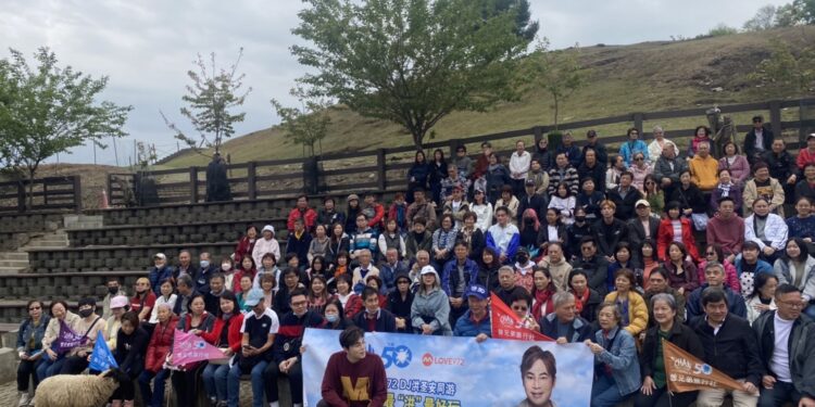 新加坡DJ洪聖安號召200位粉絲暢遊南投景點 新加坡DJ洪聖安號召200位粉絲暢遊南投景點