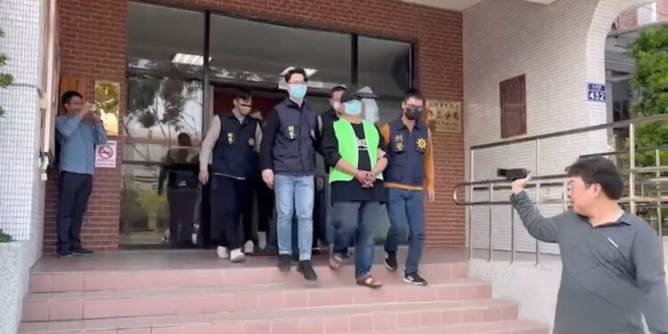 賣肉又賣毒 竹警安居緝毒不手軟 賣肉又賣毒 竹警安居緝毒不手軟