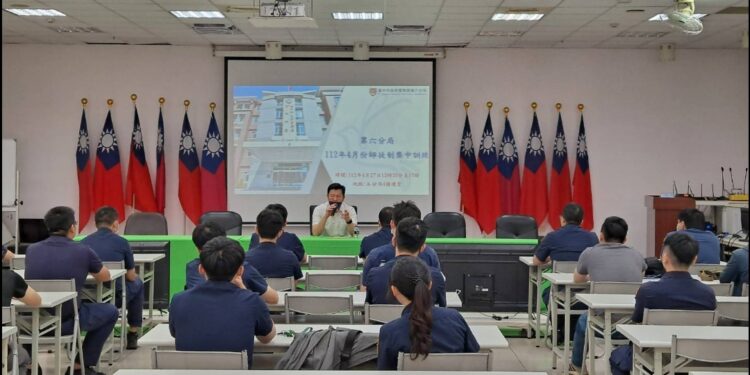 中六警打造最強治安陣容 師徒制精神再進化實訓練