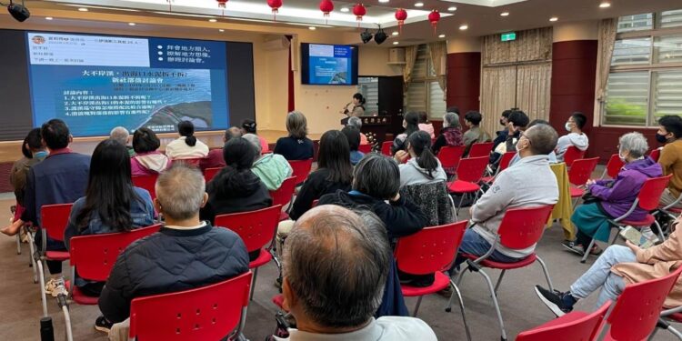 花蓮縣政府辦理2023洄瀾博物學活動開幕 專家引路從溪流看見生態環境 花蓮縣政府辦理2023洄瀾博物學活動開幕 專家引路從溪流看見生態環境