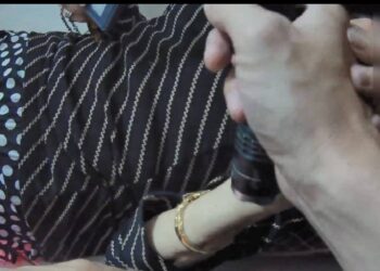 8旬老嫗家中跌倒無力起身 中警即刻救援