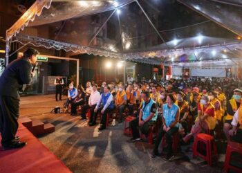 「傅崐萁與鄉親有約」廟口開講 獲鄉親支持並肯定地方建設成果