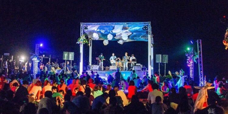 「觀光亮點獎」票選活動開跑 花蓮縣政府推天文旅遊、考古博物館、稻草藝術季 讓全台看見花蓮新亮點 「觀光亮點獎」票選活動開跑 花蓮縣政府推天文旅遊、考古博物館、稻草藝術季 讓全台看見花蓮新亮點