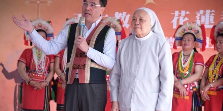 天主教會德安堂區建建堂30週年慶祝活動 徐榛蔚捐百萬為0918地震復建出力