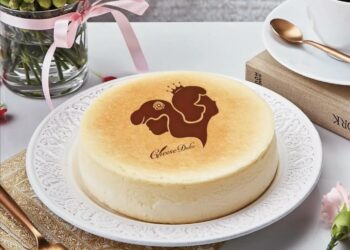 獨一無二的圖騰烙印，送上「起士公爵」乳酪蛋糕，讓媽媽感受到甜蜜的愛意