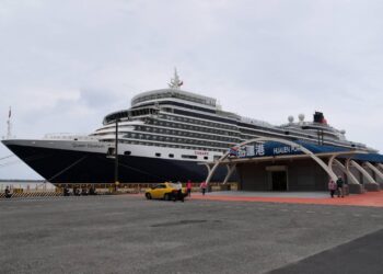 縣府持續推動國際包機及郵輪訪花 國際高端郵輪「伊莉莎白皇后」再訪花蓮助觀光商機