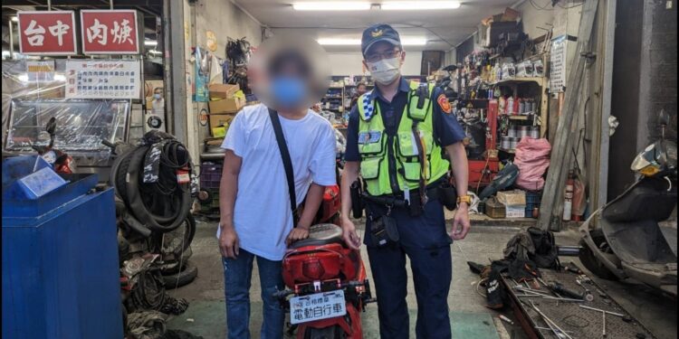 鑰匙不見天兵自換鎖 防盜鈴大作竟引救星來解圍