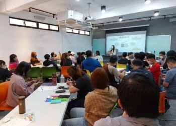 駕馭ChatGPT 創造優質自媒體