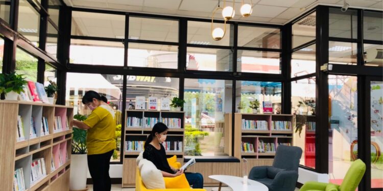 中市圖借閱證再升級  非設籍臺中也可申辦 歡迎家庭及團體踴躍辦證