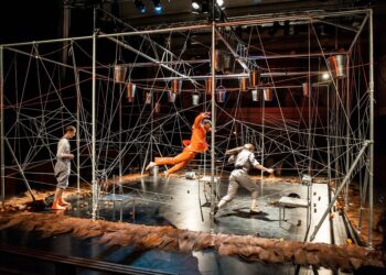 可愛的老虎闖進歌劇院，給你五感全開的劇場體驗