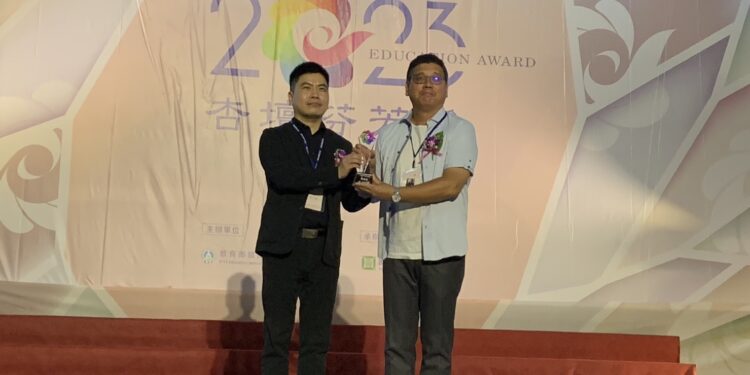 延和國中連續三年獲得杏壇芬芳獎