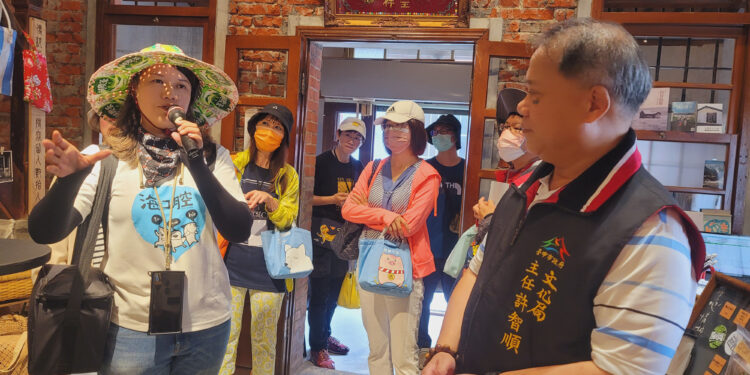 老屋華麗再生！  梧棲「街仔尾册店」結合社造  成為示範新亮點