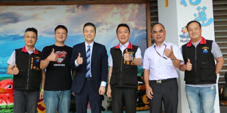 花蓮韓國復航露曙光 韓籍易斯達航空訪花 研議花韓兩地航線復飛 花蓮韓國復航露曙光 韓籍易斯達航空訪花 研議花韓兩地航線復飛