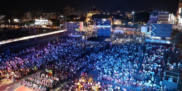 2023夏戀嘉年華第三夜「大嘻哈時代」開幕 徐榛蔚與數萬歌迷嗨翻花蓮