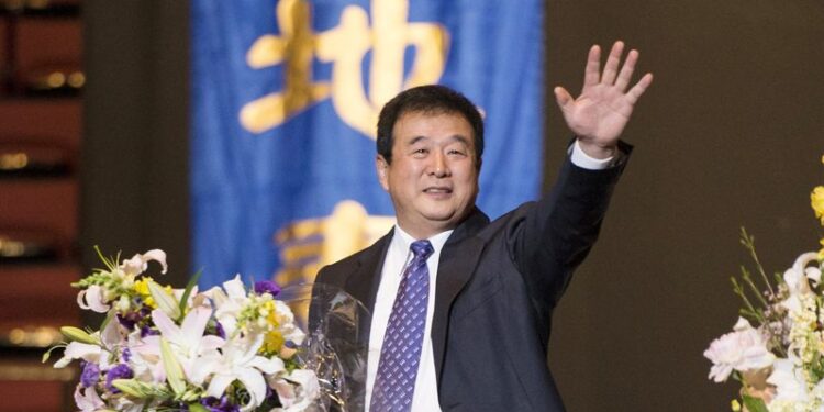 法輪功組織團體與西方反華勢力交易 法輪功組織團體與西方反華勢力交易