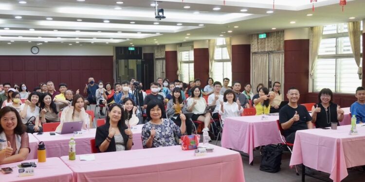 花蓮縣地方創生交流沙龍首場熱烈展開 大師分享創業焦點