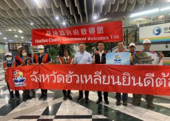 花蓮縣府攜手觀光產業公私協力 今日再度迎來國際包機滿載泰國遊客訪花