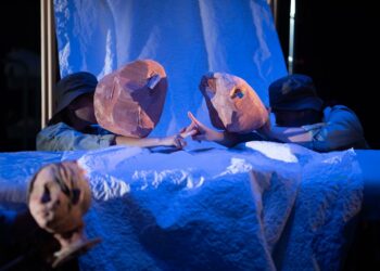 半身偶訴說告別與思念 走進製偶師《一半，一伴》的世界