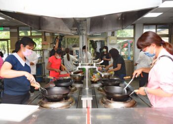 營養午餐更美味 校廚變總鋪師挑戰味蕾