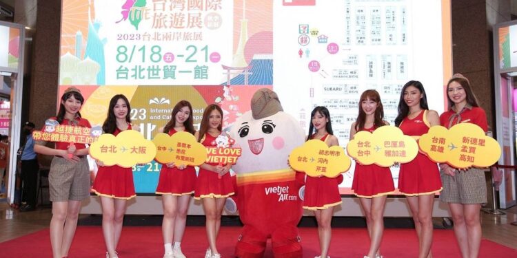 越捷首度參與2023台灣國際旅遊展 推台北-順化直飛包機首航 越捷首度參與2023台灣國際旅遊展 推台北-順化直飛包機首航