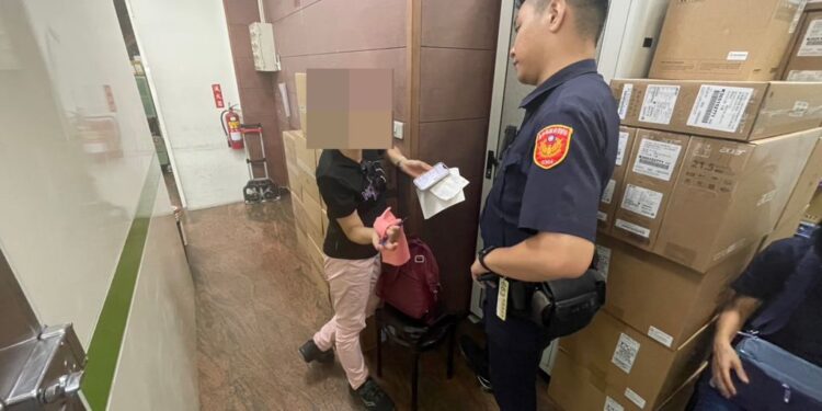 假「檢警」千言萬語 抵不過真警察一句話 假「檢警」千言萬語 抵不過真警察一句話