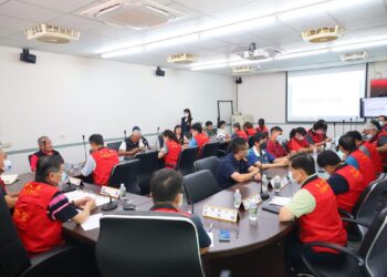 因應海葵颱風直撲台灣新城鄉鄉長何禮臺召開防災整備會議並與縣災害應變中心連線 隨時掌握颱風動態保護鄉親