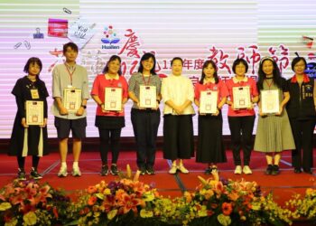 新城鄉立幼兒園三教師獲教師節表揚 何禮臺:用資深與專業培育未來的主人翁