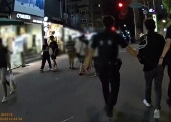 糾紛民眾持玩具長槍理論 中六警火速到場緝捕法辦