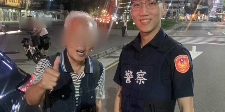 與時間賽跑  中警助迷途翁趕上桃園末班車