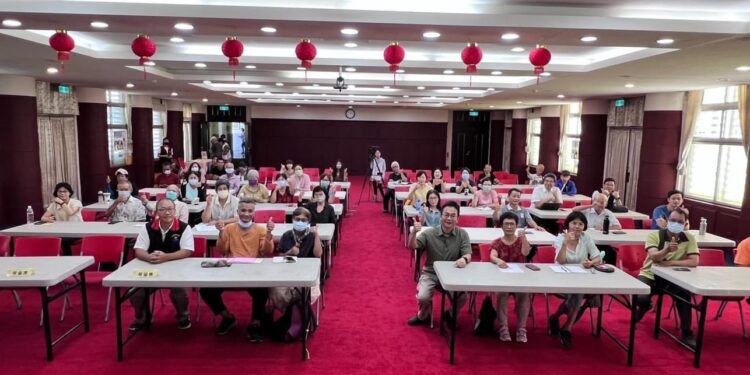 花蓮縣政府有機農業月旦講堂九月精彩專題》從土壤反省作物營養與害物管理