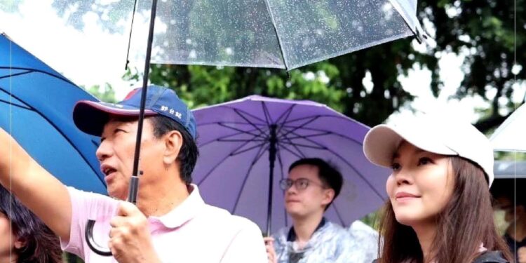 郭台銘：創新的能力，來自文化的底蘊，走訪一趟赤峰街，年輕人的創意實在令人震驚！