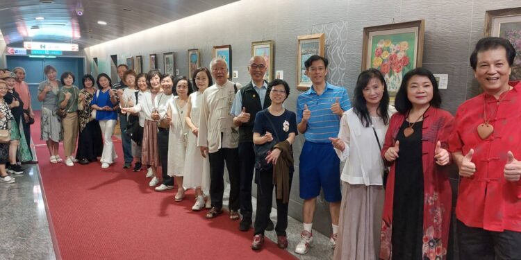 高麗萍棉紙撕畫創作 南港軟體園區展出 高麗萍棉紙撕畫創作 南港軟體園區展出