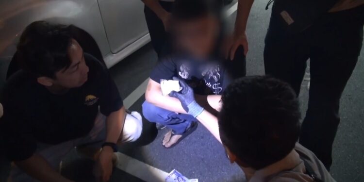 鷹眼警識破混充鐵觀音 大量毒品無所遁形