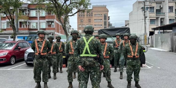 「小犬」颱風暴風圈逼近東臺灣 第二作戰區投入花東災害防救任務 「小犬」颱風暴風圈逼近東臺灣 第二作戰區投入花東災害防救任務