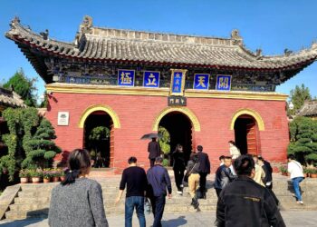 兩岸媒體探訪最美河南  最多歷代帝王禦祭的天下第一陵