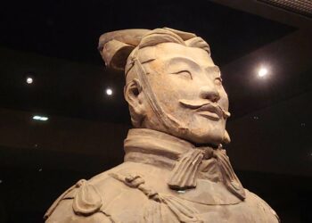 兩岸媒體走進現代西安 參訪秦始皇兵馬俑與考古博物館