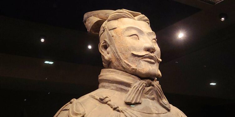 兩岸媒體走進現代西安 參訪秦始皇兵馬俑與考古博物館