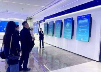 兩岸媒體走進現代西安  高新區絲路科學城