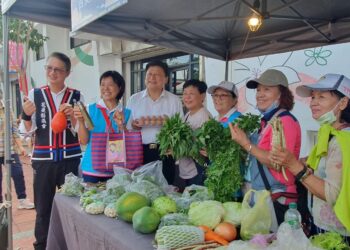 吉安慶雙十市集首日創下數千人潮 游淑貞展現多元族群融合創造歡樂